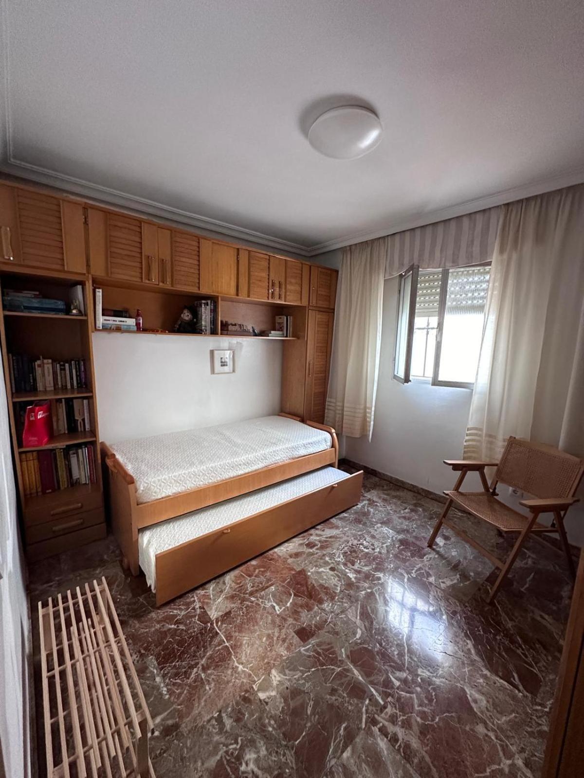 Amplio Apartamento Plaza Nueva Севілья Екстер'єр фото