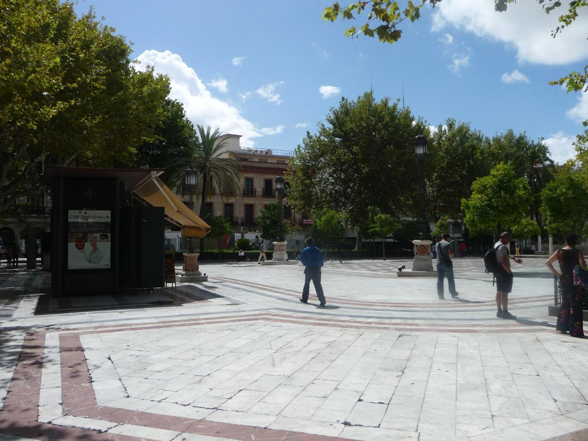 Amplio Apartamento Plaza Nueva Севілья Екстер'єр фото