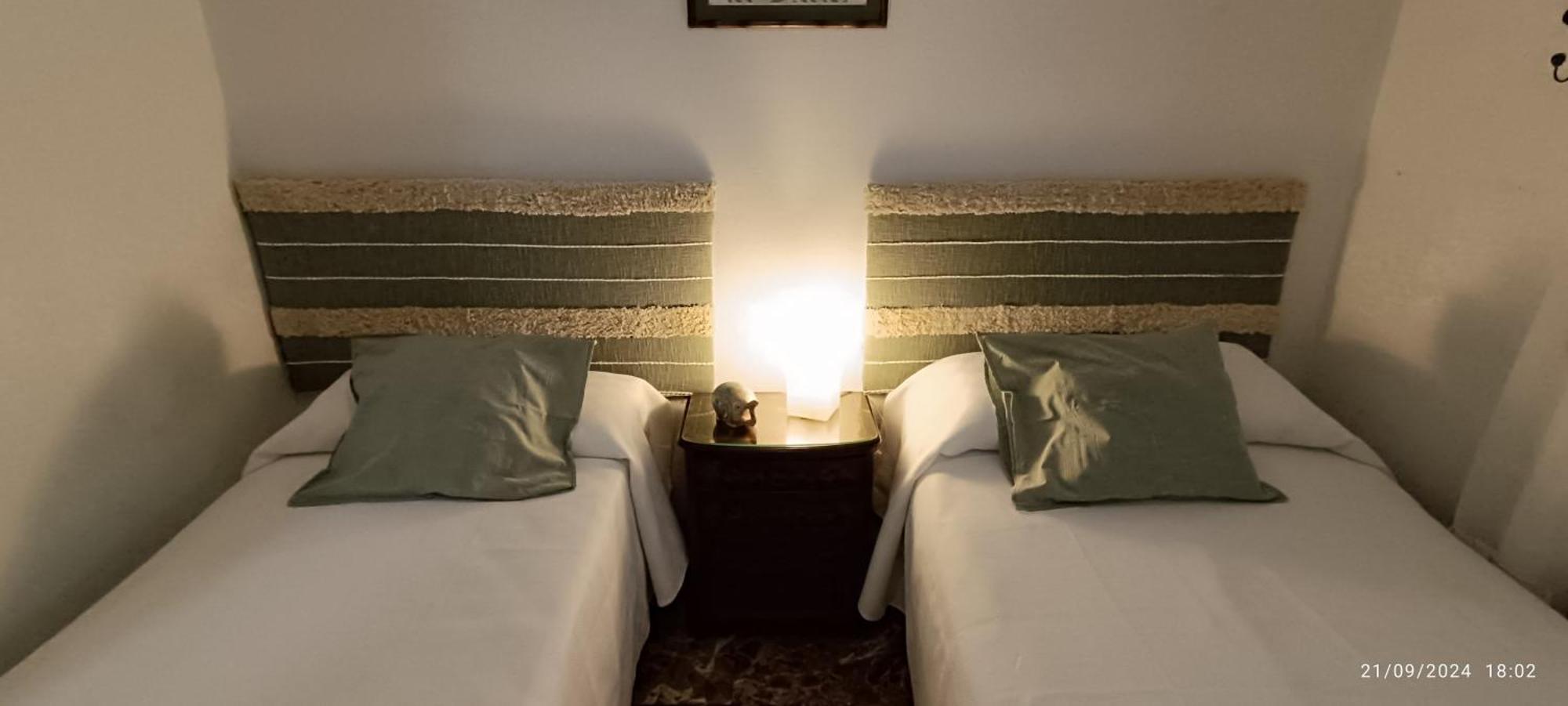 Amplio Apartamento Plaza Nueva Севілья Екстер'єр фото