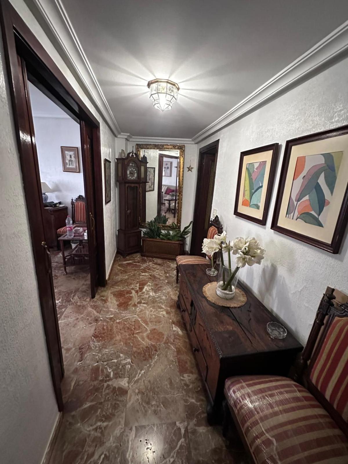 Amplio Apartamento Plaza Nueva Севілья Екстер'єр фото